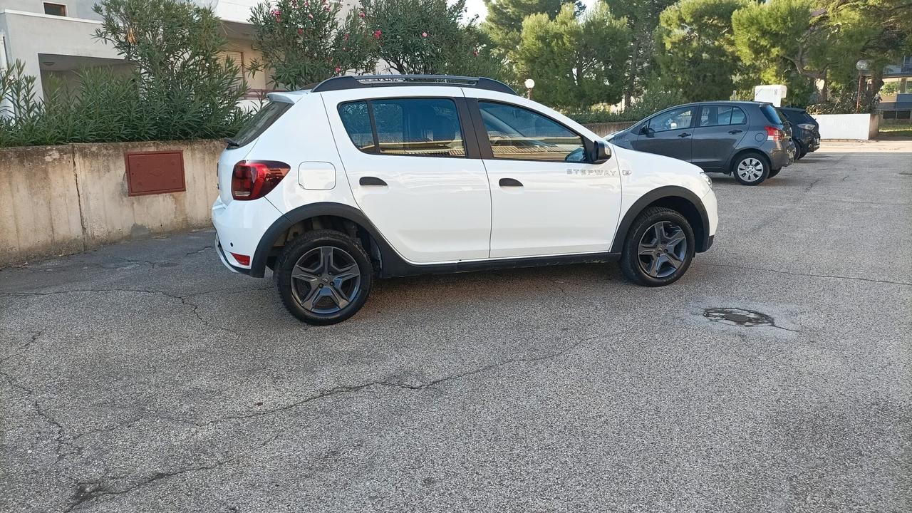 Dacia Sandero 0.9 TCe 12V T-GPL 90CV S&S Serie Speciale Brave