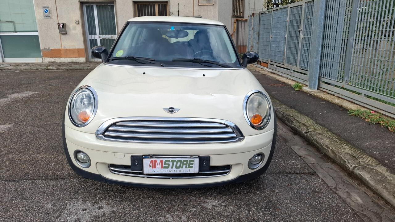 Mini 1.4 16V One Chili