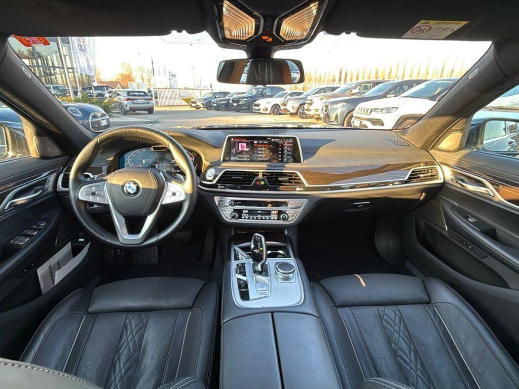 BMW Serie 7 Berlina 740 d Mild Hybrid 48V Individual Composition xDrive Steptronic