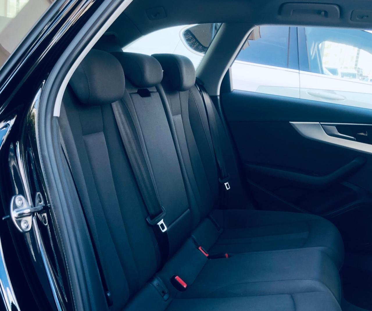 Audi A4 Av. MATRIX COCKPIT- ADVANCED S-TRONIC