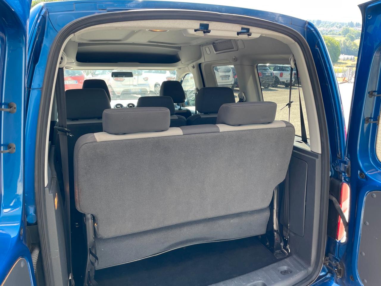 Volkswagen Caddy 1.6 TDI 75 CV 5p. 7 POSTI