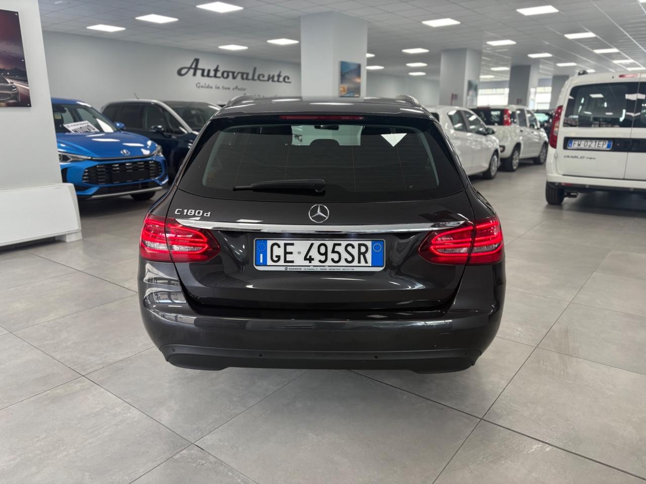 Mercedes C180 Sport 1.6 TDI 122cv 2021 km 134000