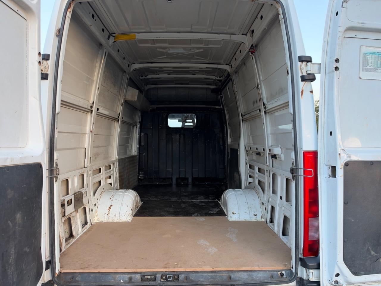 Iveco Daily 35c13 2.8 TD 125cv