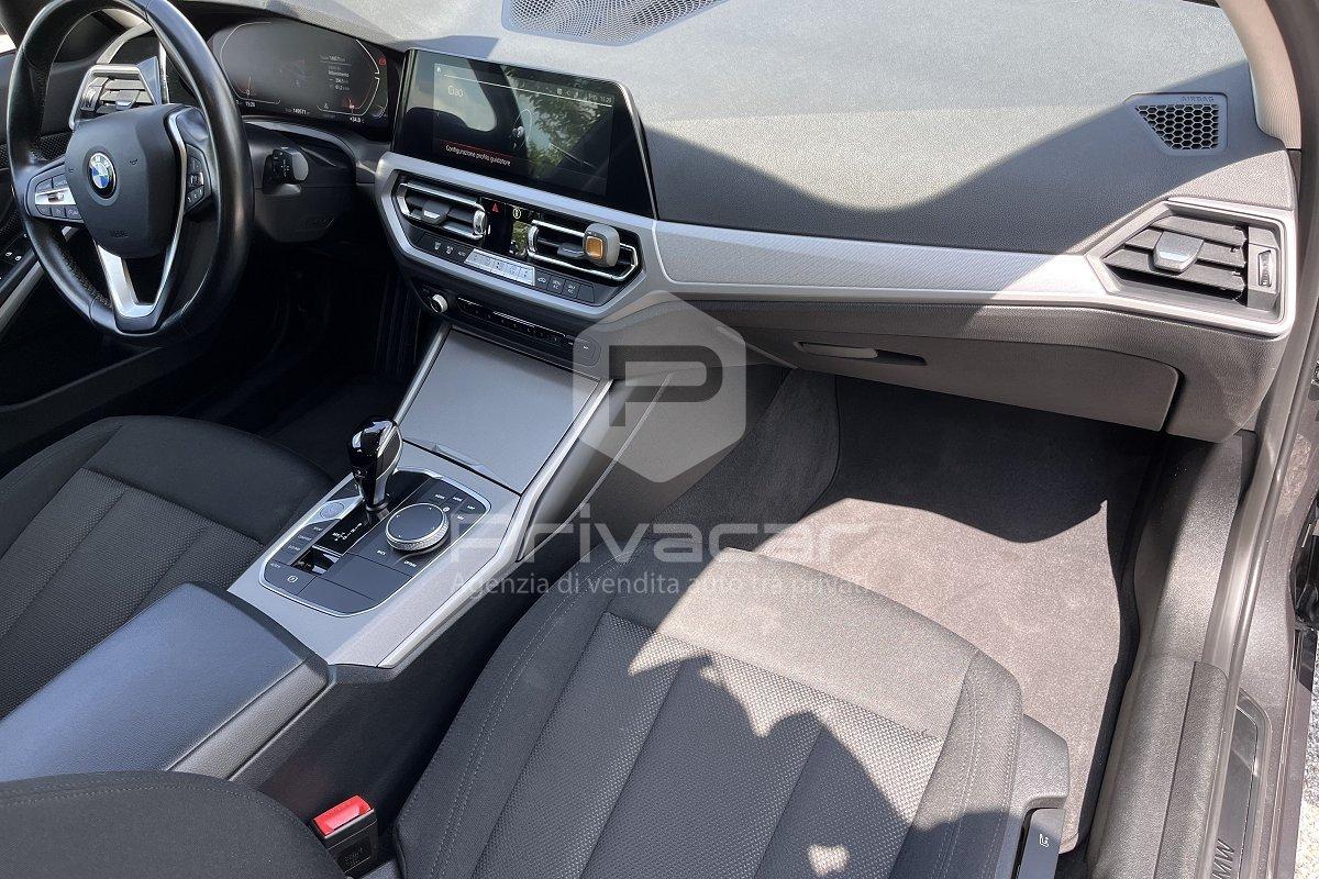 BMW 318d 48V Touring Business Advantage