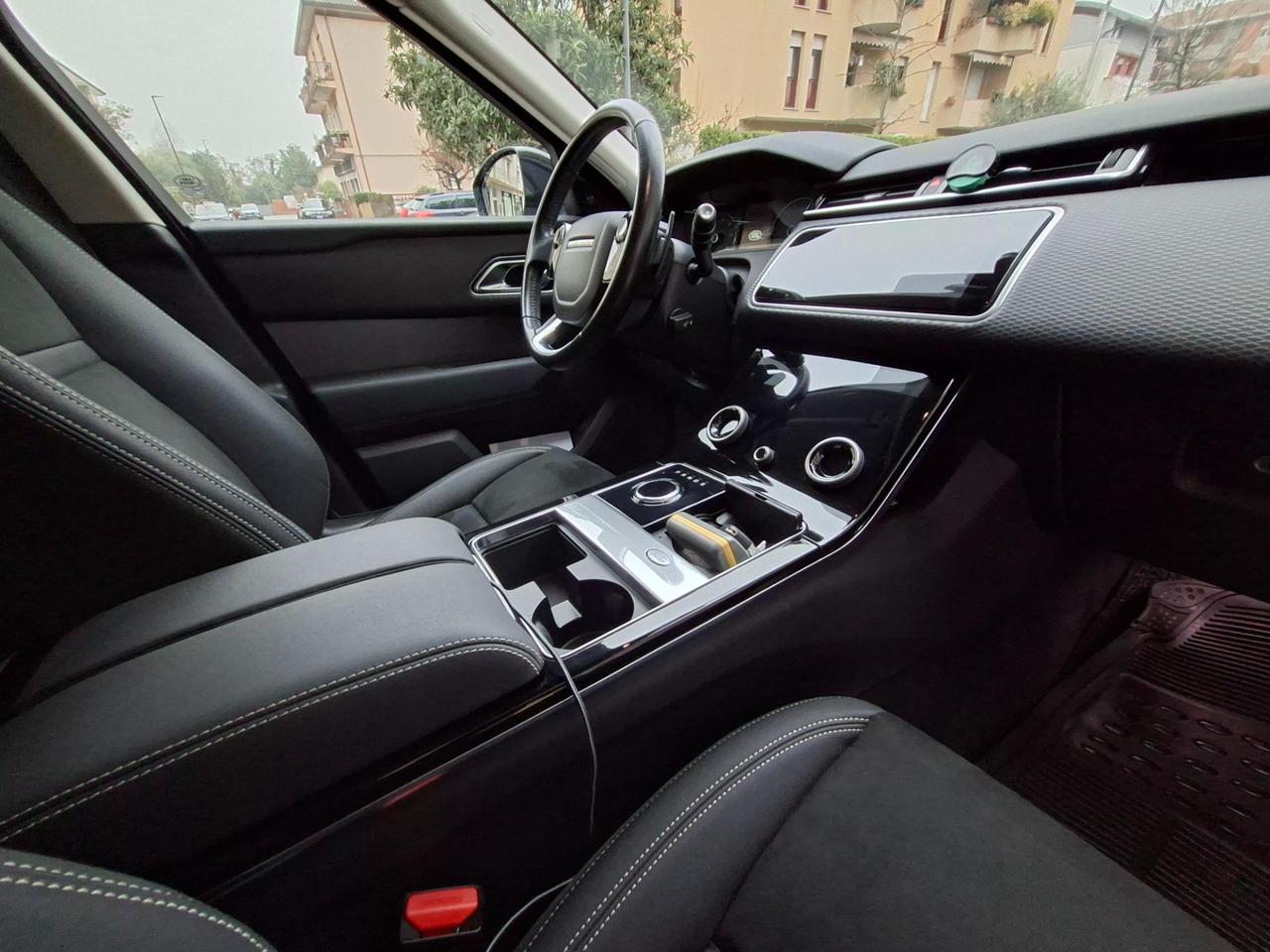 Land Rover Range Rover Velar 2.0d i4 SE 180cv 24 mesi garanzia