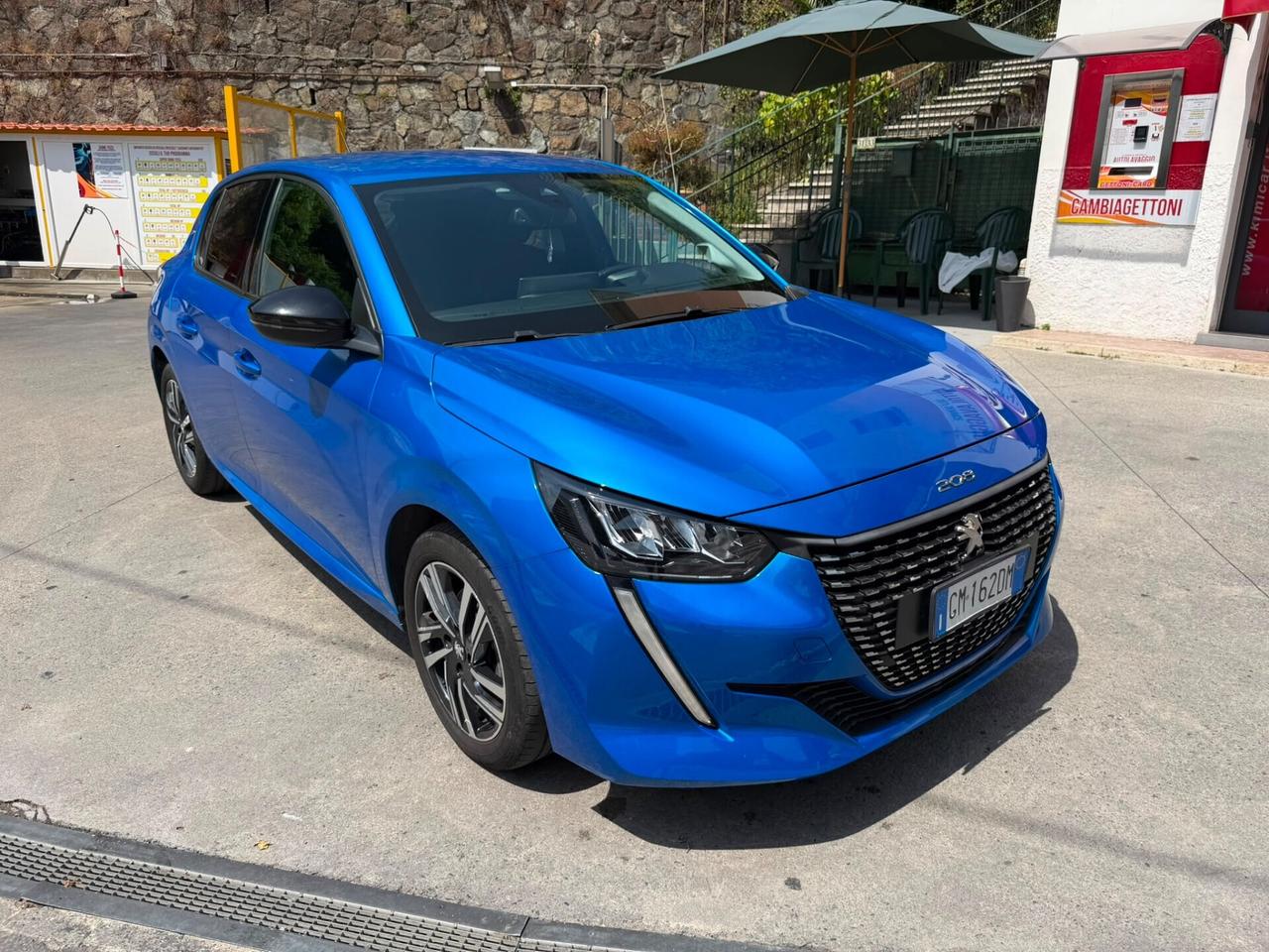 Peugeot 208 Allure Pack 100 CV 2023
