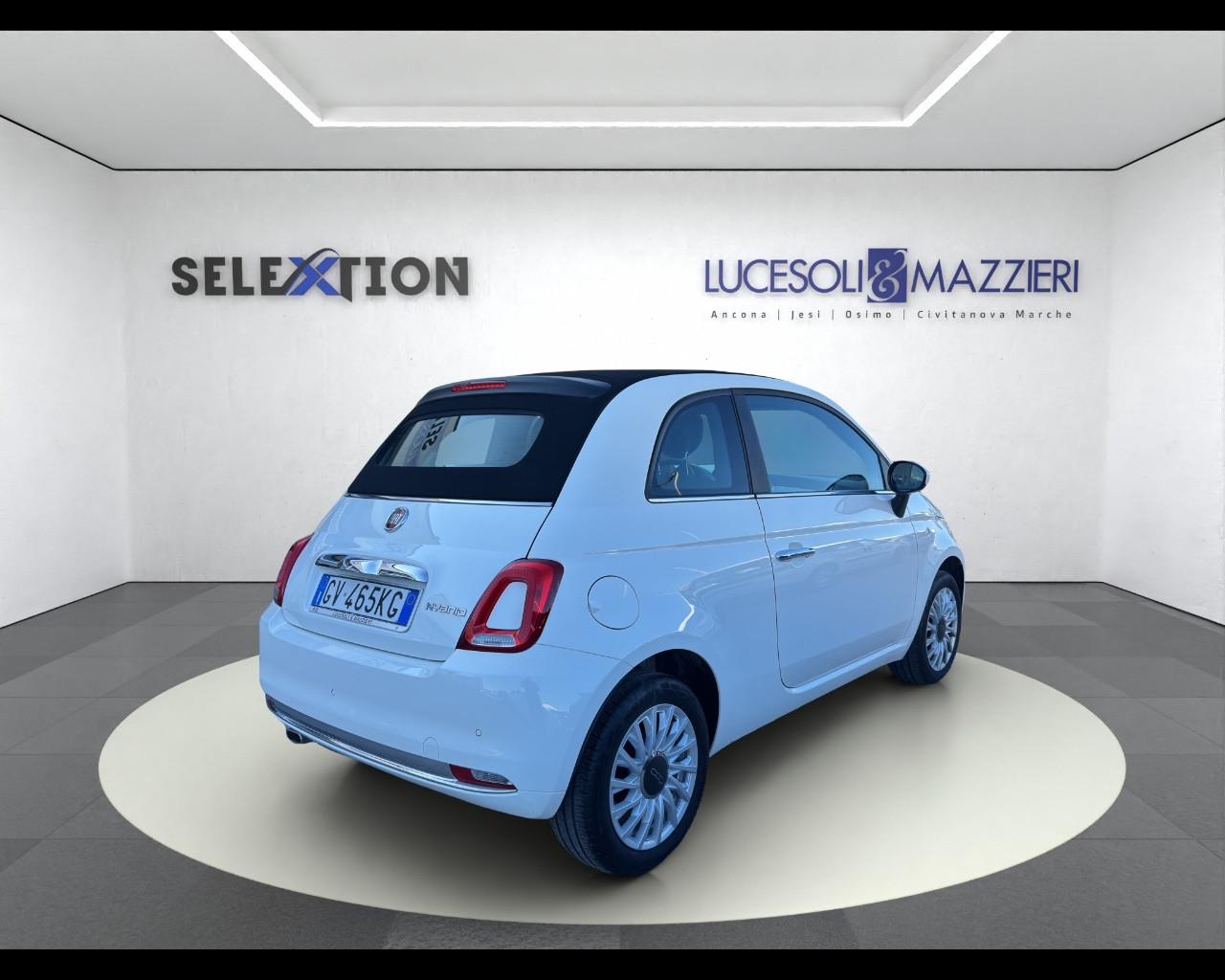 FIAT 500 (2015-2024) - 500 C 1.0 Hybrid Dolcevita
