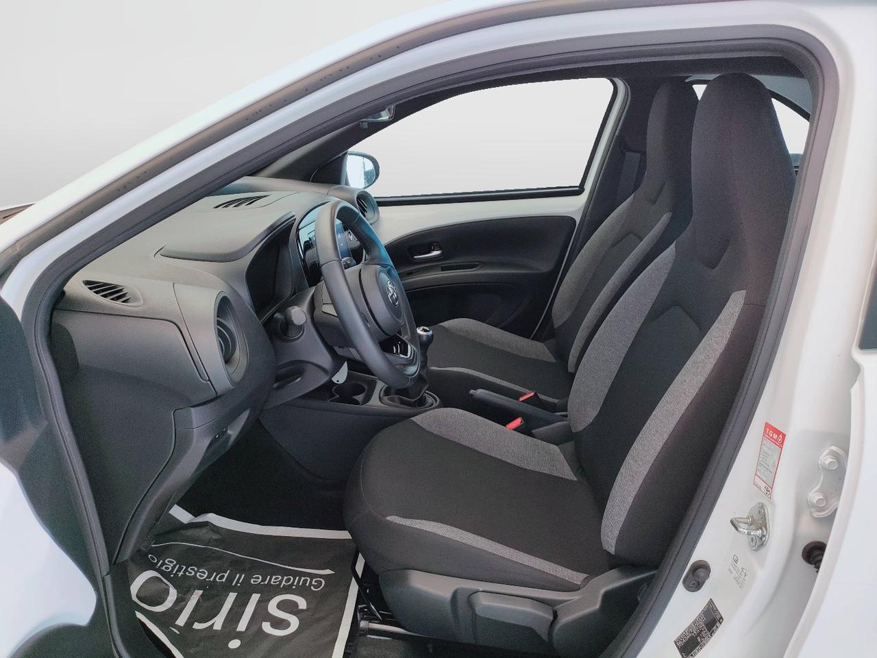 TOYOTA Aygo X - Aygo X 1.0 Active 72cv