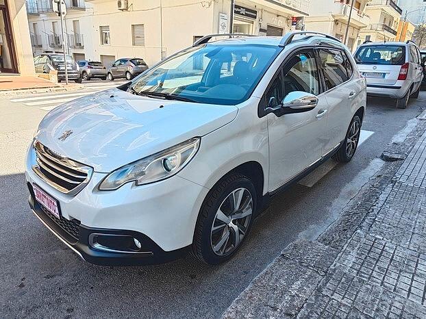 PEUGEOT 2008 1.6 HDI 92 CV ALLURE *NAVI* - 2015