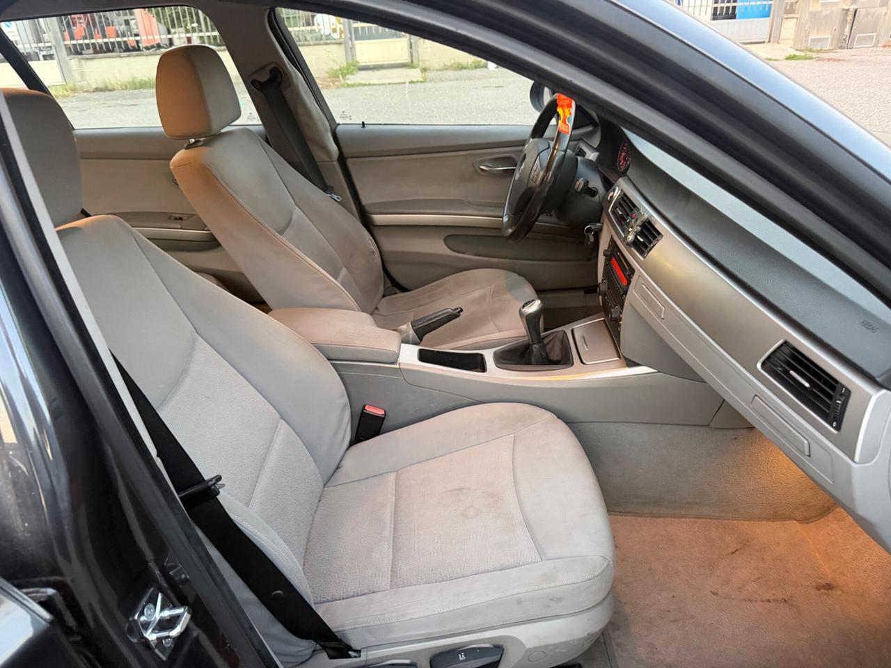 BMW 320D 163CV 6 MARCE MANUALE COMERCIANTI