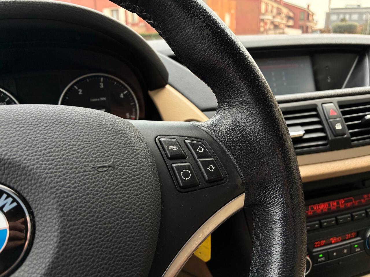 Bmw X1 sDrive18d Eletta AUTOMATICA