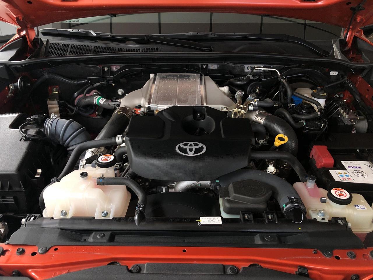 Toyota Hilux Executive 2.4D 150 CV