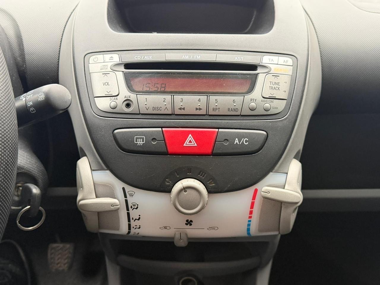 Toyota Aygo 1.0 12V VVT-i 5 porte Now