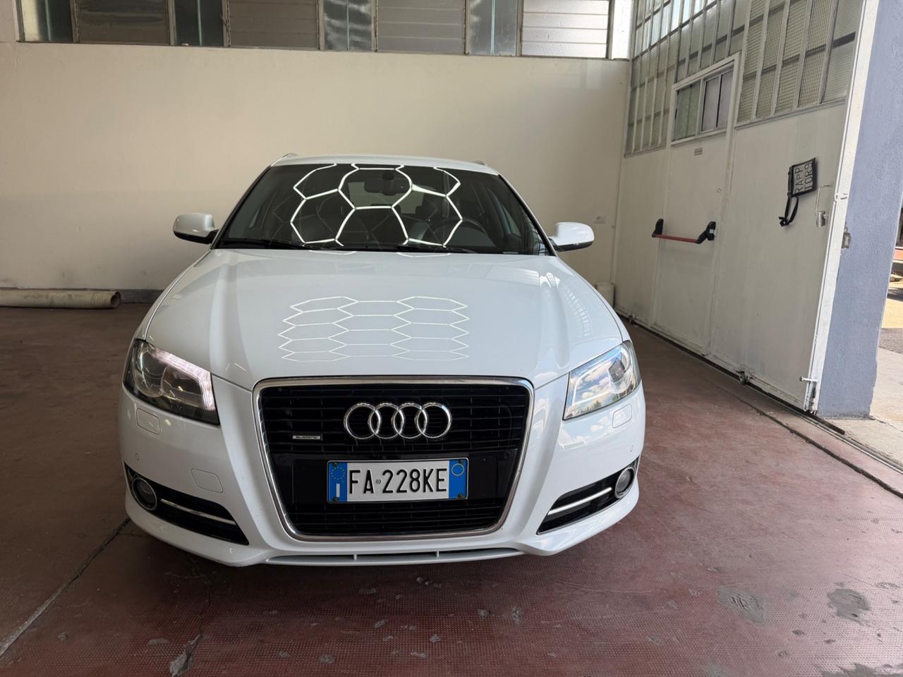 Audi A3 2.0 TDI S-Line quattro Attraction SPB