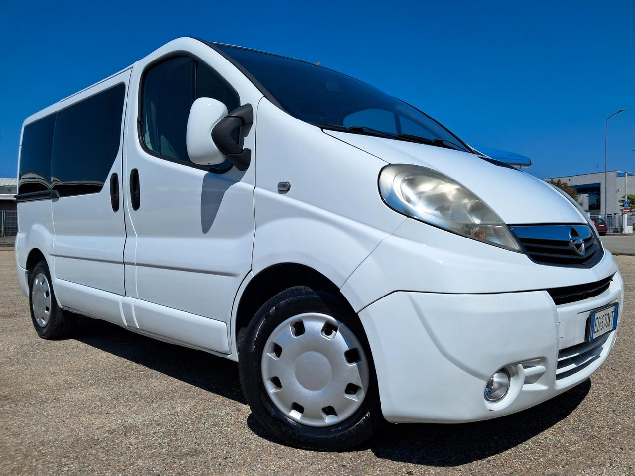 OPEL VIVARO 9 POSTI