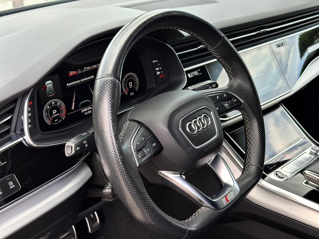 Audi Q8 50 TDI 286 CV Quattro/Tiptronic/S-Line