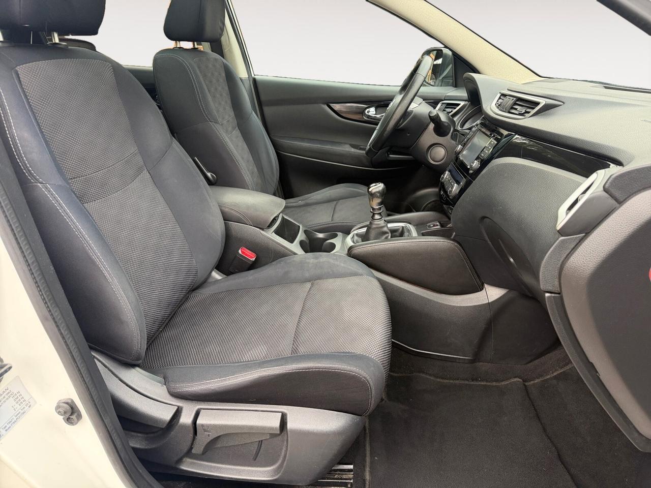 Nissan Qashqai 1.5 dci 360° 110cv E6 *UNICO PROPRIETARIO*