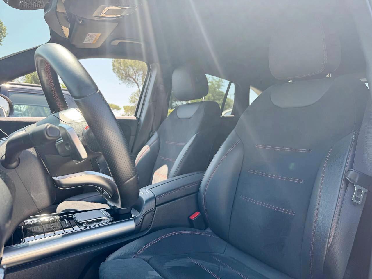 Mercedes-Benz EQA 300 AMG LINE 4MATIC