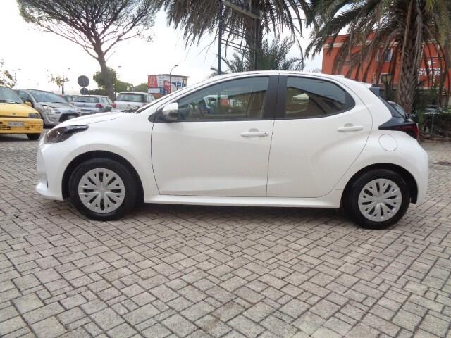 Toyota Yaris 1.5 Hybrid 5 porte Active