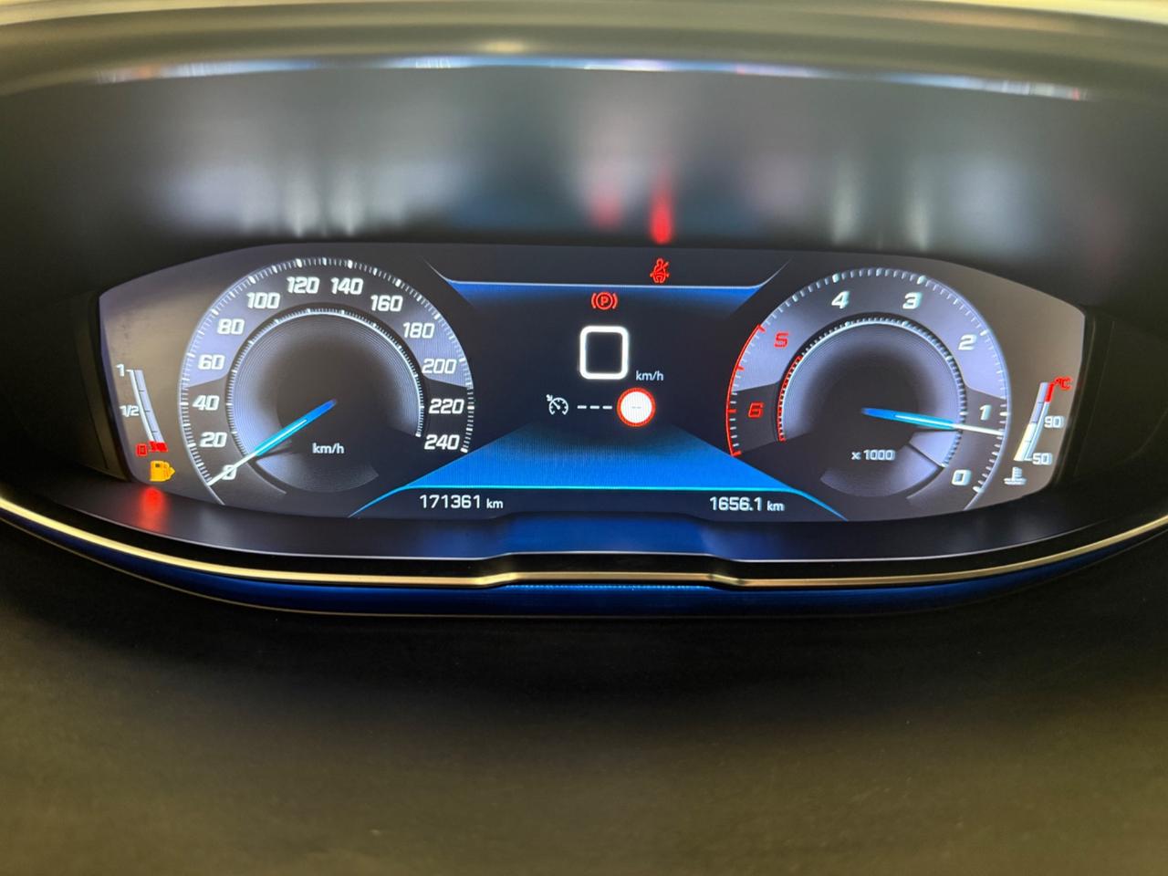 Peugeot 3008 BlueHDi 130 S&S Allure Manuale
