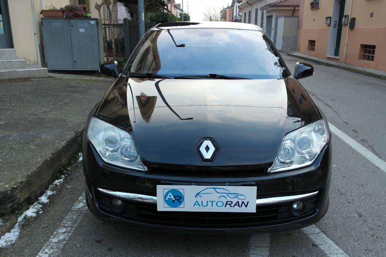 Renault Laguna 2.0 dCi 180CV Initiale