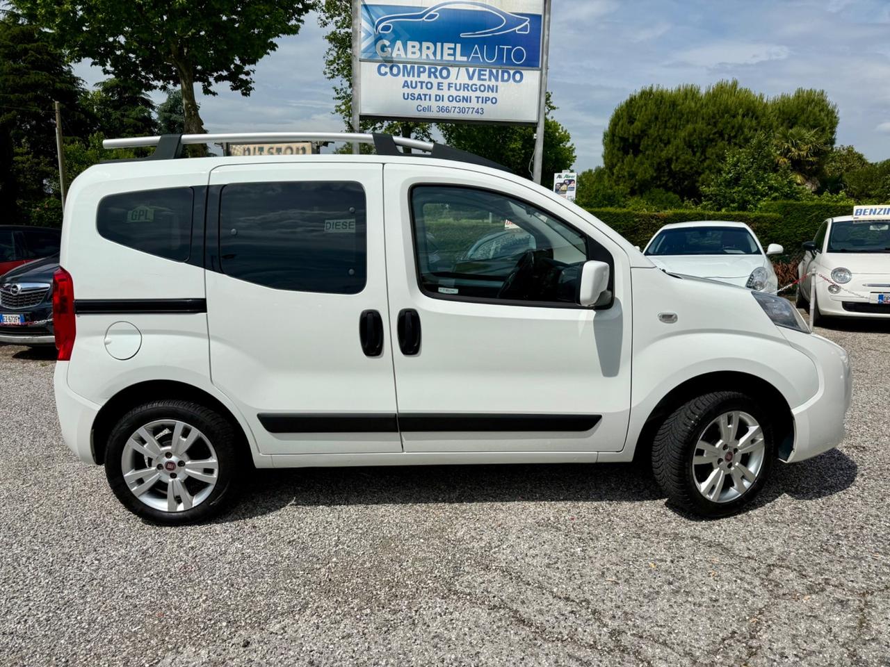 Fiat Qubo 1.4 8V 77 CV e6 Natural Power Ok NEOPATENTATI