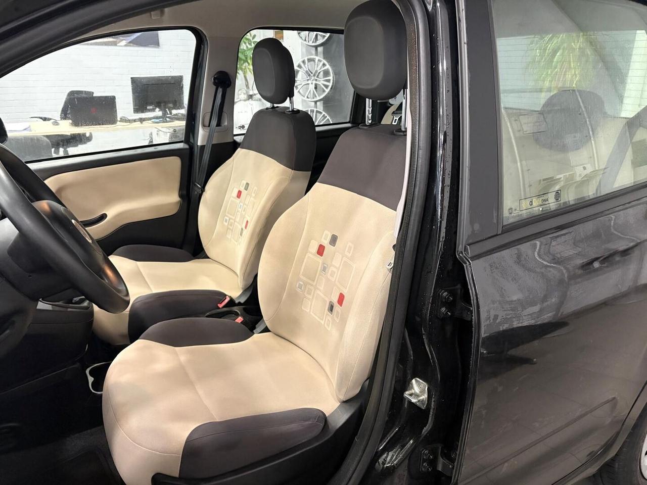 Fiat Panda 1.2 Young 69cv