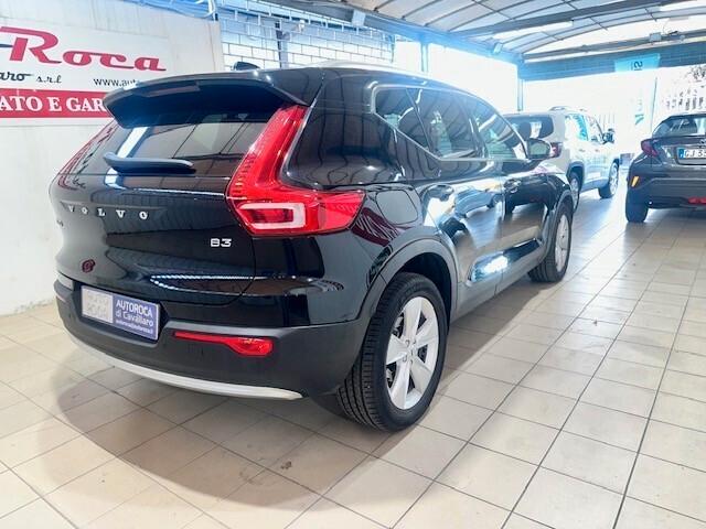 Volvo XC40 B3 automatico Core