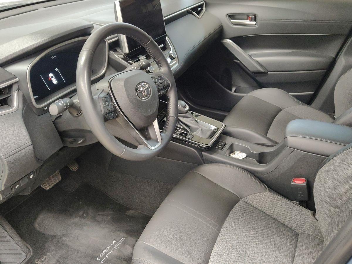 TOYOTA COROLLA CROSS PREMIUM AWD-i 2.0 HYBRID 200