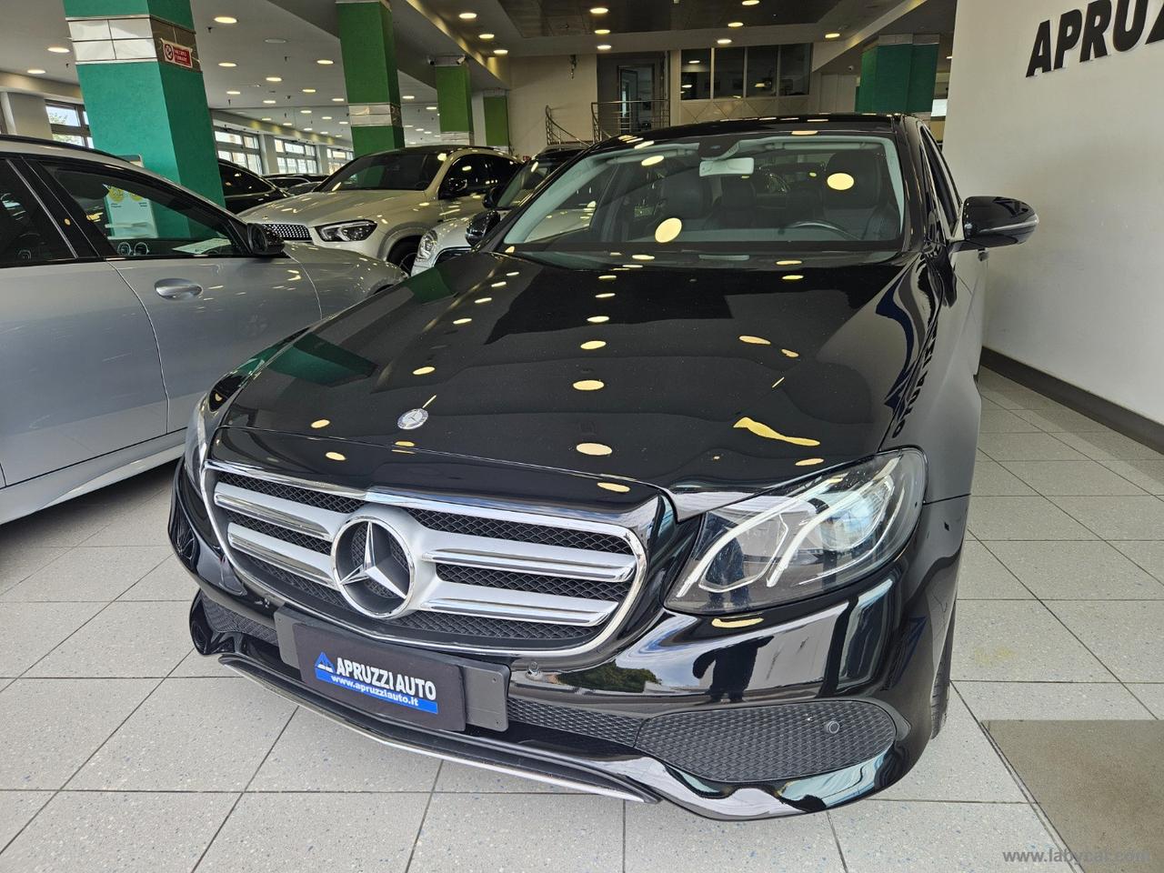MERCEDES-BENZ E 200 D SPORT AUTO