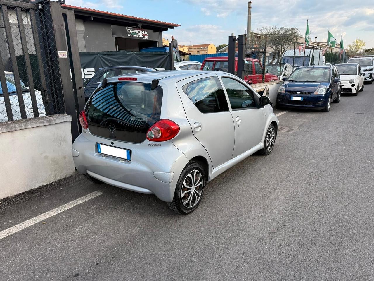 Toyota Aygo 1.0 12V VVT-i 5p - Tutto incluso - Superprezzo