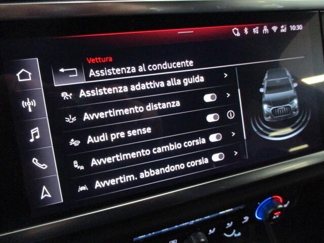 Audi Q3 SUV (35) Blackline 2.0 TDI 150CV S-Tronic