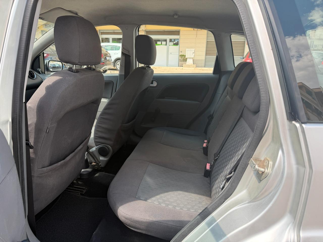 Ford Fiesta 1.4 TDCi 5p