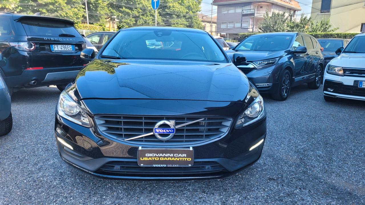 Volvo V60 Dynamic Edition