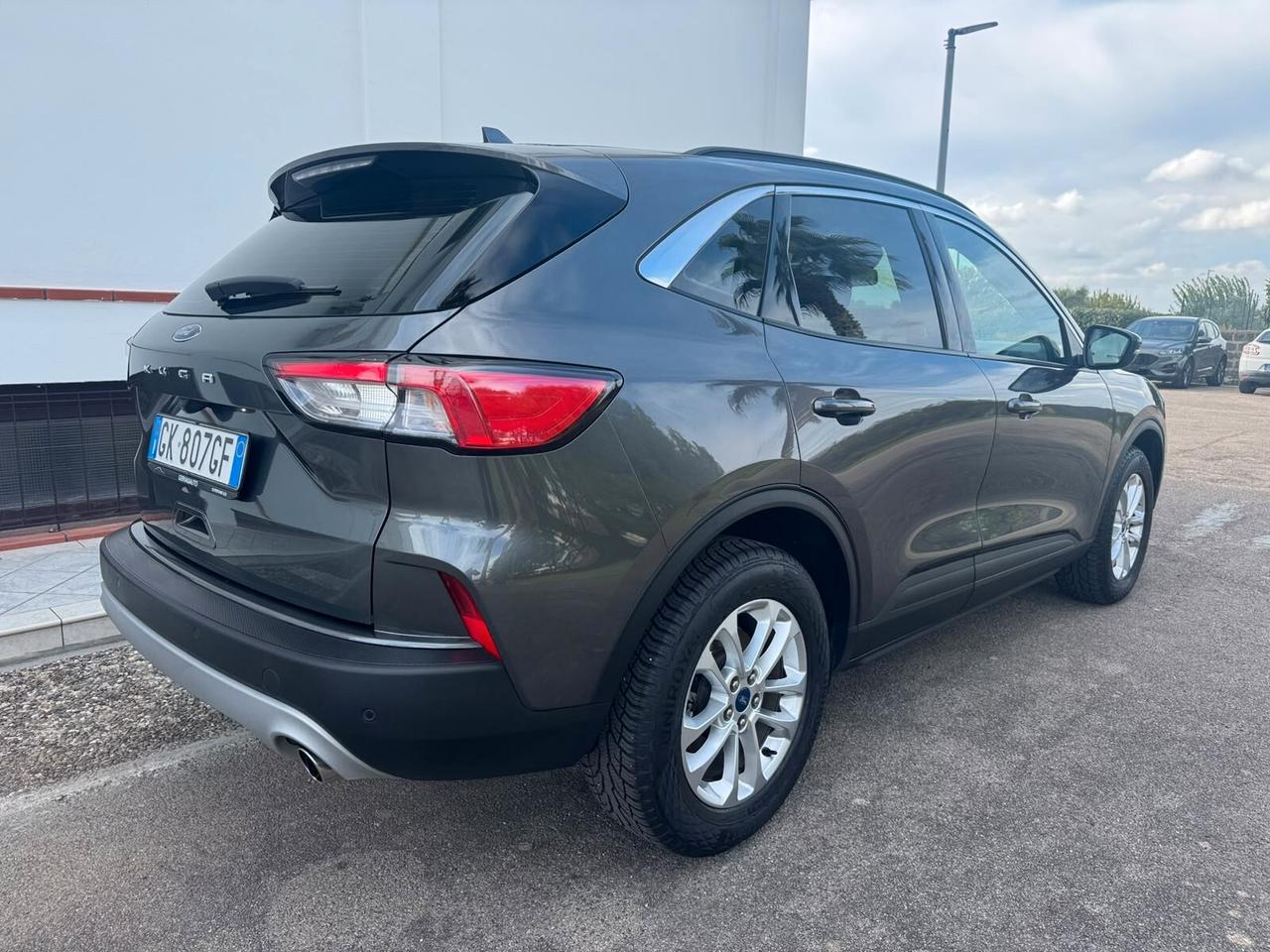 Ford Kuga 1.5TDCI Titanium AUTOCARRO N1