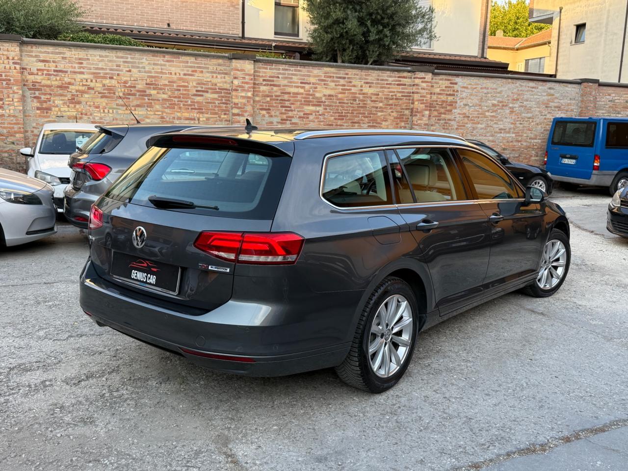 Volkswagen Passat Variant 1.6 TDI Business BlueMotion Technology