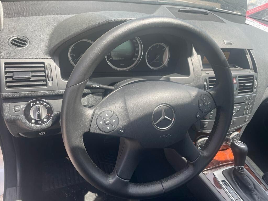 Mercedes-benz C 220 CDI Avantgarde AMG