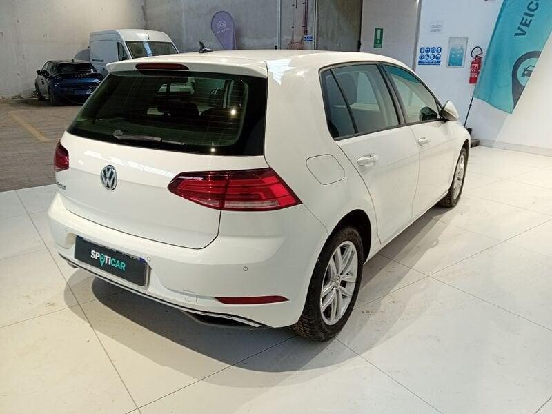 Volkswagen Golf 1.0 TSI 110 CV 5p. Trendline