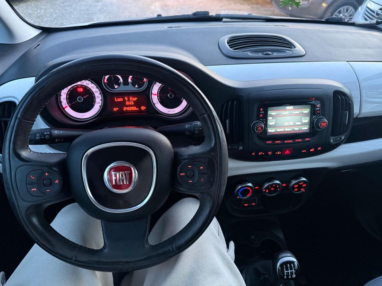 Fiat 500L 2017 1.3 Multijet 95 CV Business 244.000 KM