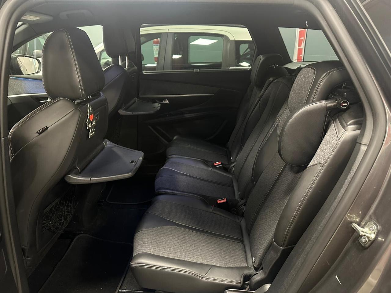 Peugeot 5008 BlueHDi 130 S&S EAT8 GT Line 7 Posti