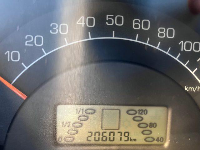 SMART ForTwo 800 coupé passion cdi motore con 50000 km