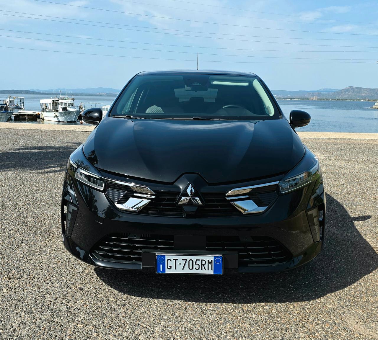 Mitsubishi Colt 1.0L turbo 90 CV Invite