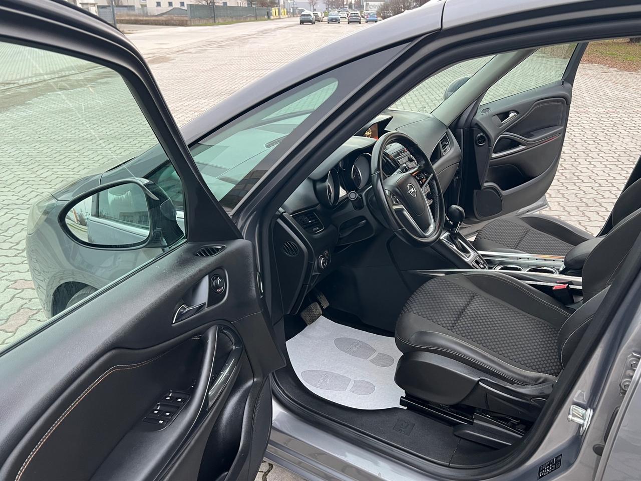 Opel Zafira Tourer 2.0 CDTi 130CV aut. Cosmo