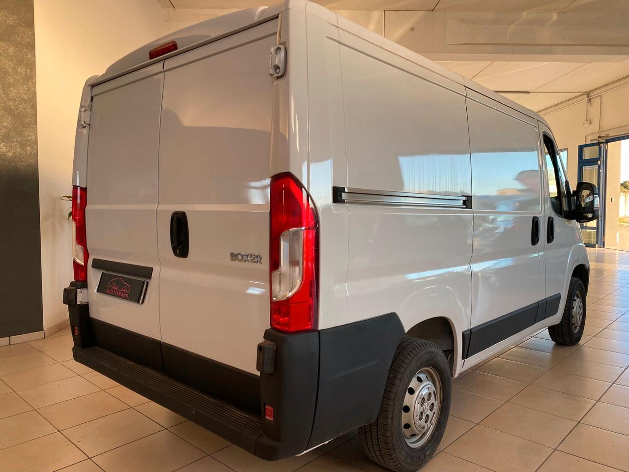 PEUGEOT Boxer 330 2.2 BlueHDi 140 S&S PC-TN Furgone