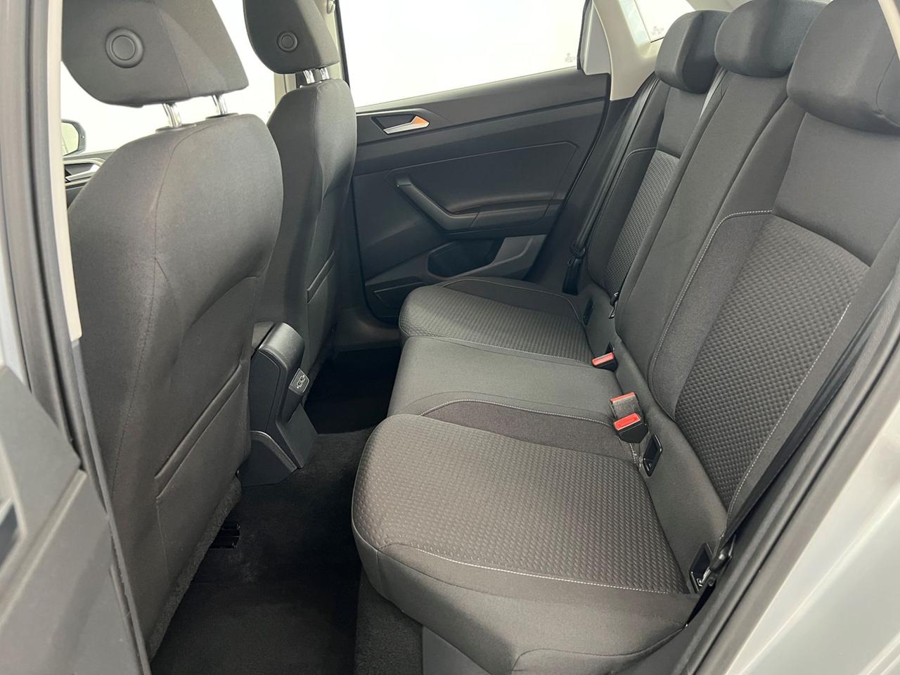 VOLKSWAGEN Polo VI 2017 Polo 5p 1.6 tdi Comfortline 80cv