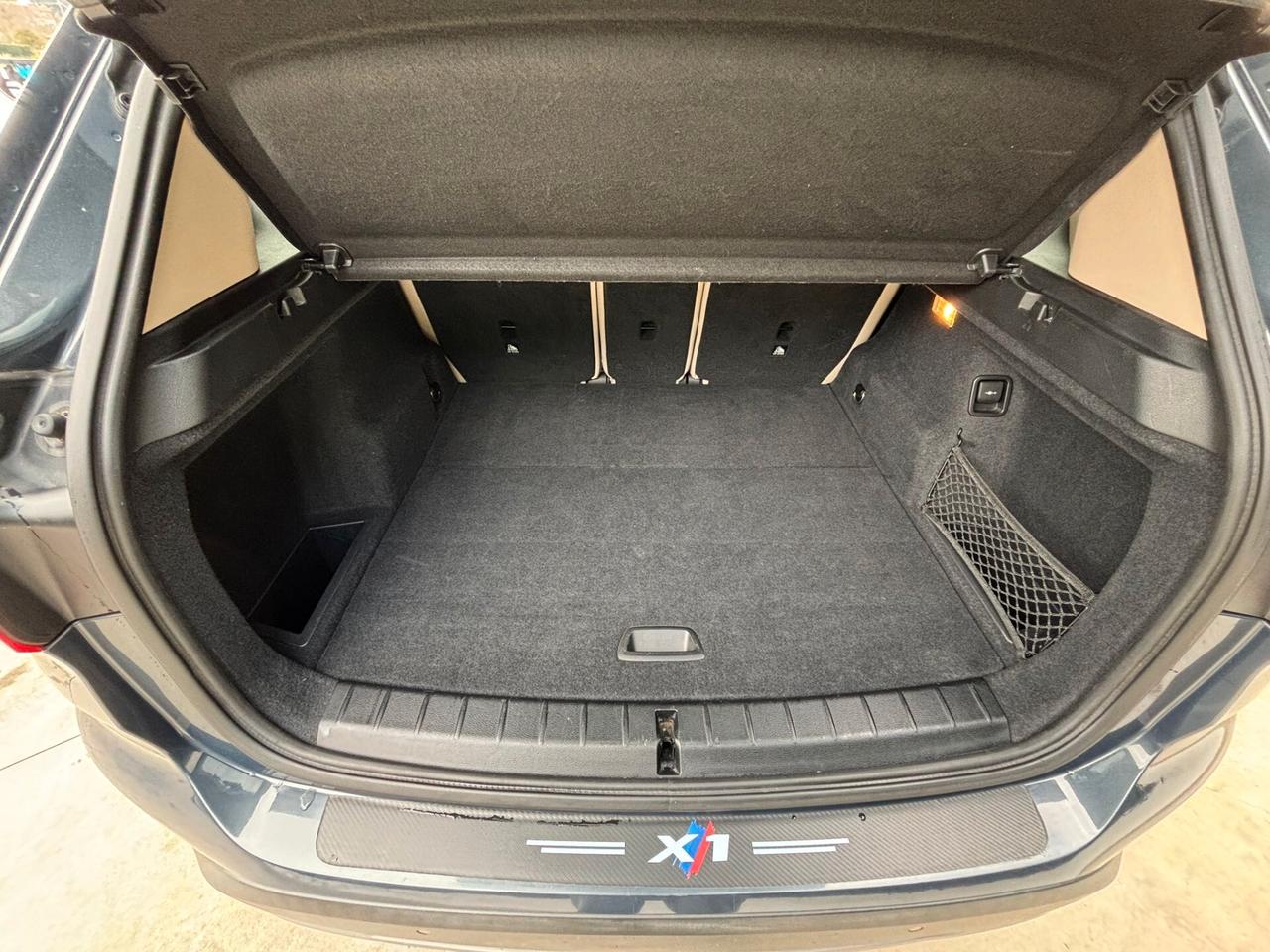 Bmw X1 xDrive18d Business