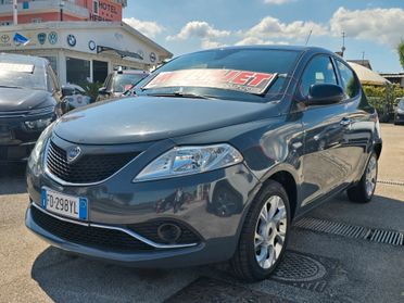 Lancia Ypsilon 1.3 MJT 95 CV 5 porte S&S Platinum