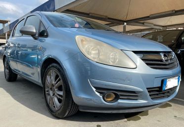 OPEL CORSA 1,2 BENZ/GPL