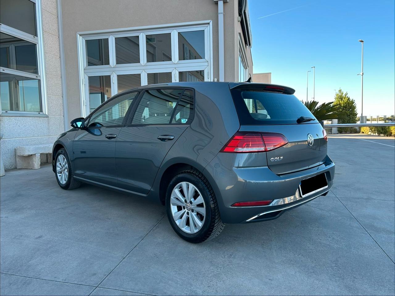 Volkswagen Golf 1.6 TDI 115 CV 5p. Business BlueMotion Technology