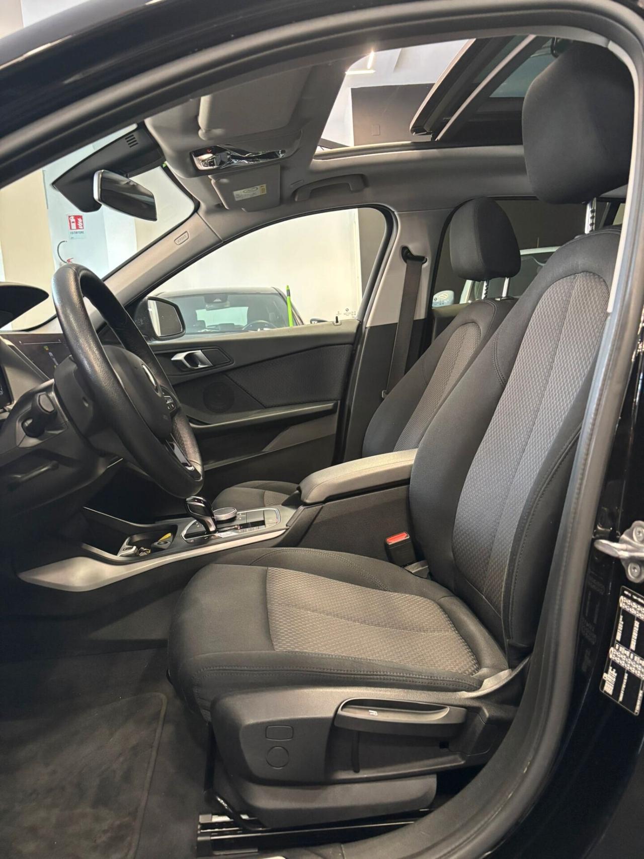 Bmw 116d 5p. Business Advantage 1.5 116CV Tetto Apribile